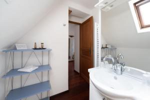 Hotels Domaine Les Falaises - Hotel et Restaurant : Grande Chambre Double 