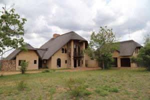 Zebula 7 Bedroom with Mountain Views – Z127