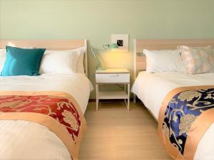 Autumn Apartment Shinjuku