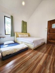 บ้านมีกิน ณ บึงโขงหลง