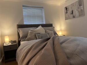 Gorgeous 2 floor 3 bed Apartment