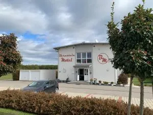 Bernstein-Motel Marchegg - Zohor