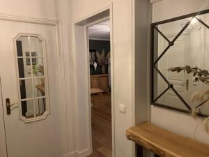 Appartements Bel appartement tout equipe avec balcon & parking : photos des chambres