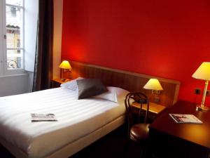 Hotels The Originals Boutique, Grand Hotel Saint-Pierre, Aurillac (Qualys-Hotel) : photos des chambres