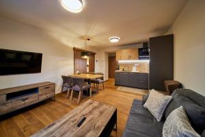 Vlčí Stopa Apartments