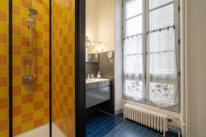 B&B / Chambres d'hotes H de Surgeres : Chambre Double Standard