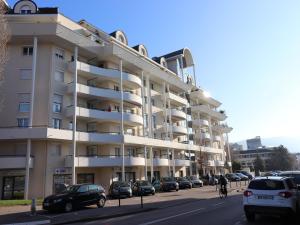 Superbe 2 Pièces Confort, Terrasse, Parking Privé, Proche Lac et Centre dAnnecy - FR-1-432-73