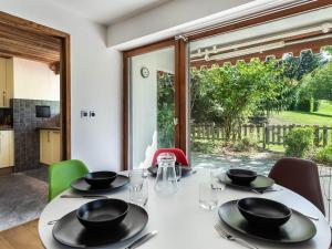 Appartement duplex 2 ch., terrasse, proche pistes à Megève - FR-1-453-26