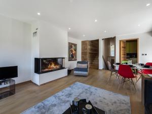 Appartement duplex 2 ch., terrasse, proche pistes à Megève - FR-1-453-26