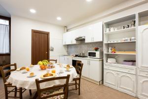 Ca Del Mercato by Sarlux