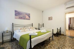 Ca Del Mercato by Sarlux