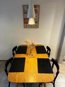 Maisons de vacances a 30 m du coeur de la rue des Bains : photos des chambres