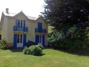 Maison indépendante avec jardin et accès direct à la plage - FR-1-418-20 - Le Palais