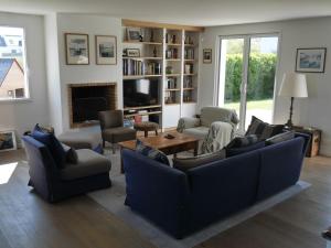 Maison moderne à Sauzon avec jardin et Wi-Fi - FR-1-418-23