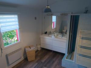 Maison rénovée proche plage avec jardin et terrasse - FR-1-418-29