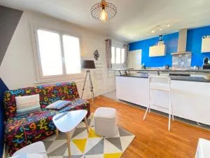 Appartement 3 pièces rénové, proche centre-ville d'Annecy, balcon et équipements modernes - FR-1-432-14 - Аргоне