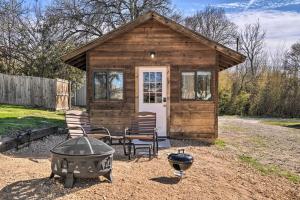 Lake Dunlap Studio with Shared Boat Ramp and Dock