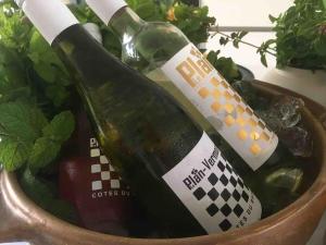 OEVER51: Slapen aan het water