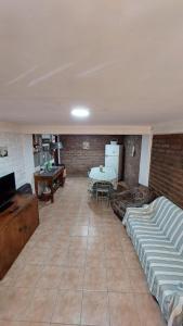 Elst House