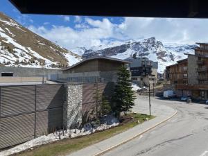 Studio cosy à Tignes, 20m², balcon Sud-Est, vue montagne - FR-1-449-187
