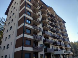 KRALJ LUX in Balkan Hill Two