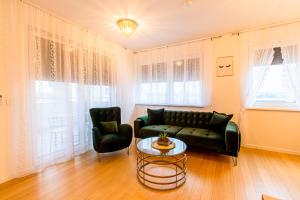 Flexible SelfCheckIns 38 - Zagreb - Garage - Loggia - New - Luxury -