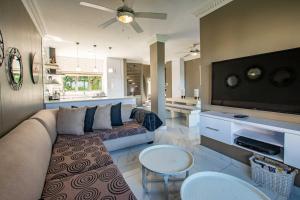 Umdloti Beach Cabana 23