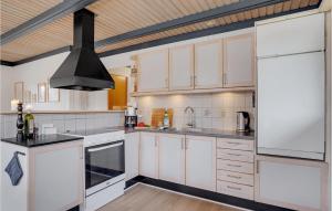 3 Bedroom Awesome Home In Skjern