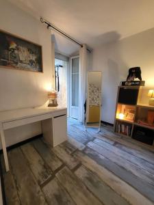 Appartements Grasse, superbe 2 pieces a 2 minutes du centre : photos des chambres