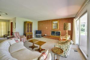 Fifties Beaufort Home with Patio, On Newport River!