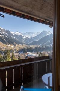 Junior Suite with Mountain View room in Boutique Chalet-Hotel Beau-Site