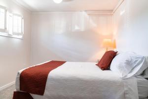 Two-Bedroom Suite room in Riviera Motor Lodge