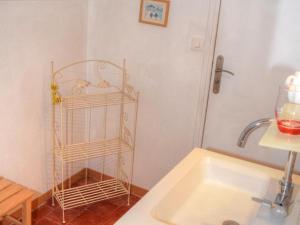 Maisons de vacances Gite Chemille-sur-Indrois, 3 pieces, 4 personnes - FR-1-381-444 : photos des chambres