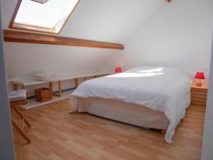 Maisons de vacances Maison spacieuse au calme, proche plage et commerces, avec jardin et terrasse au Palais. - FR-1-418-202 : photos des chambres