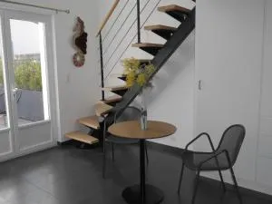 Maison moderne et calme avec jardin, proche mer - Locmaria - FR-1-418-223 - Locmaria