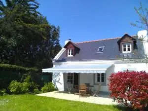 Maison soignée 800m port et plage, Le Palais, 2 ch, jardin, Wi-Fi, TV, proche commodités - FR-1-418-218 - Bangor