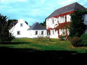 Maisons de vacances Maison soignee 800m port et plage, Le Palais, 2 ch, jardin, Wi-Fi, TV, proche commodites - FR-1-418-218 : photos des chambres