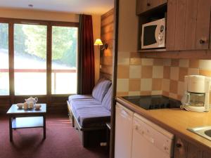 Charmant 2 Pièces avec Piscine, Parking et Animaux admis à Vars Les Claux - FR-1-330B-3