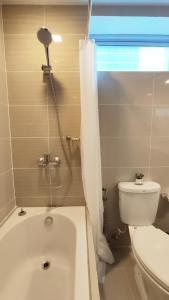 Uptown Parksuites BGC 2 bedroom 2 bath