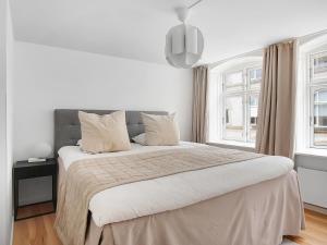 Sanders Regent - Endearing One-Bedroom Apartment Near Central Square
