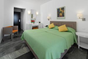 Single Room room in Hotel Perrakis