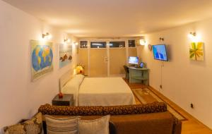 Студио за двама в град Пловдив в супер център