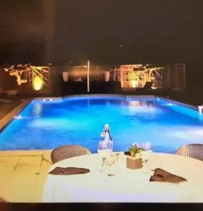 Sous Les Pins - 瓦朗斯堡