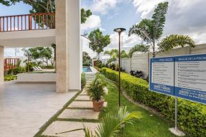 Eco-Friendly Tropical villa 3br 2b with private Pool & Grill