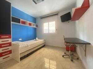 R134 Casa Domingo con AC y piscina