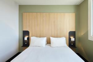 Hotels B&B HOTEL Paris Nord Gonesse Parc des Expos : photos des chambres