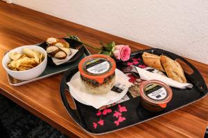 Hotels The Originals City, Hotel Colmar Gare : photos des chambres