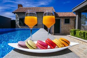 Villa Enna with heated pool, Zadar