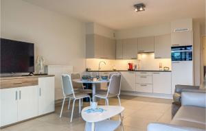 Nice Apartment In Oostende With Wifi