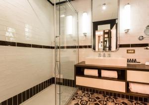 Deluxe Double or Twin Room room in Only YOU Hotel Atocha